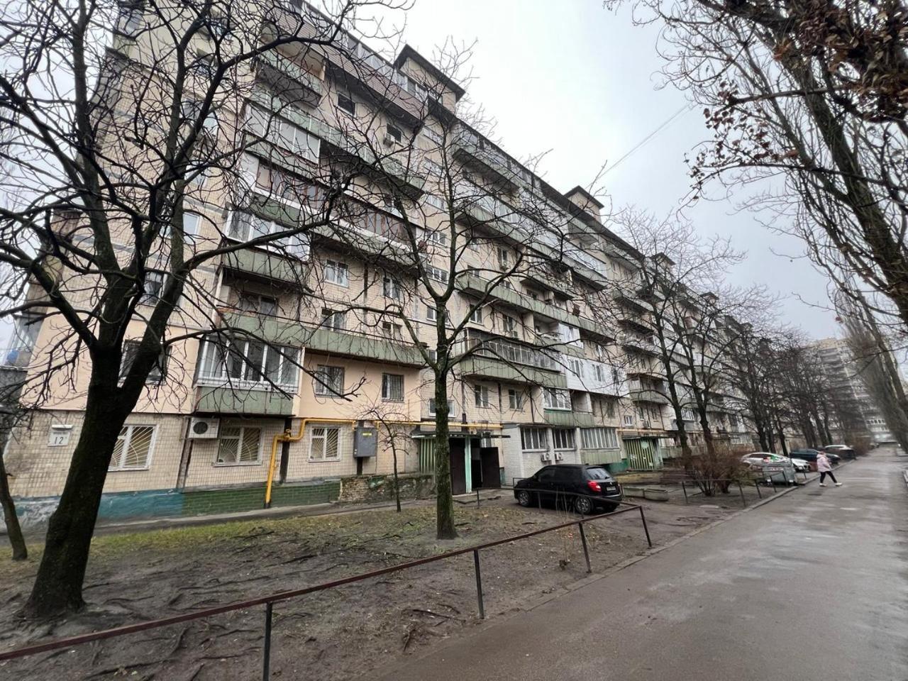 Квартира Эконом-Класса Возле Метро Левобережная Kiev Luaran gambar