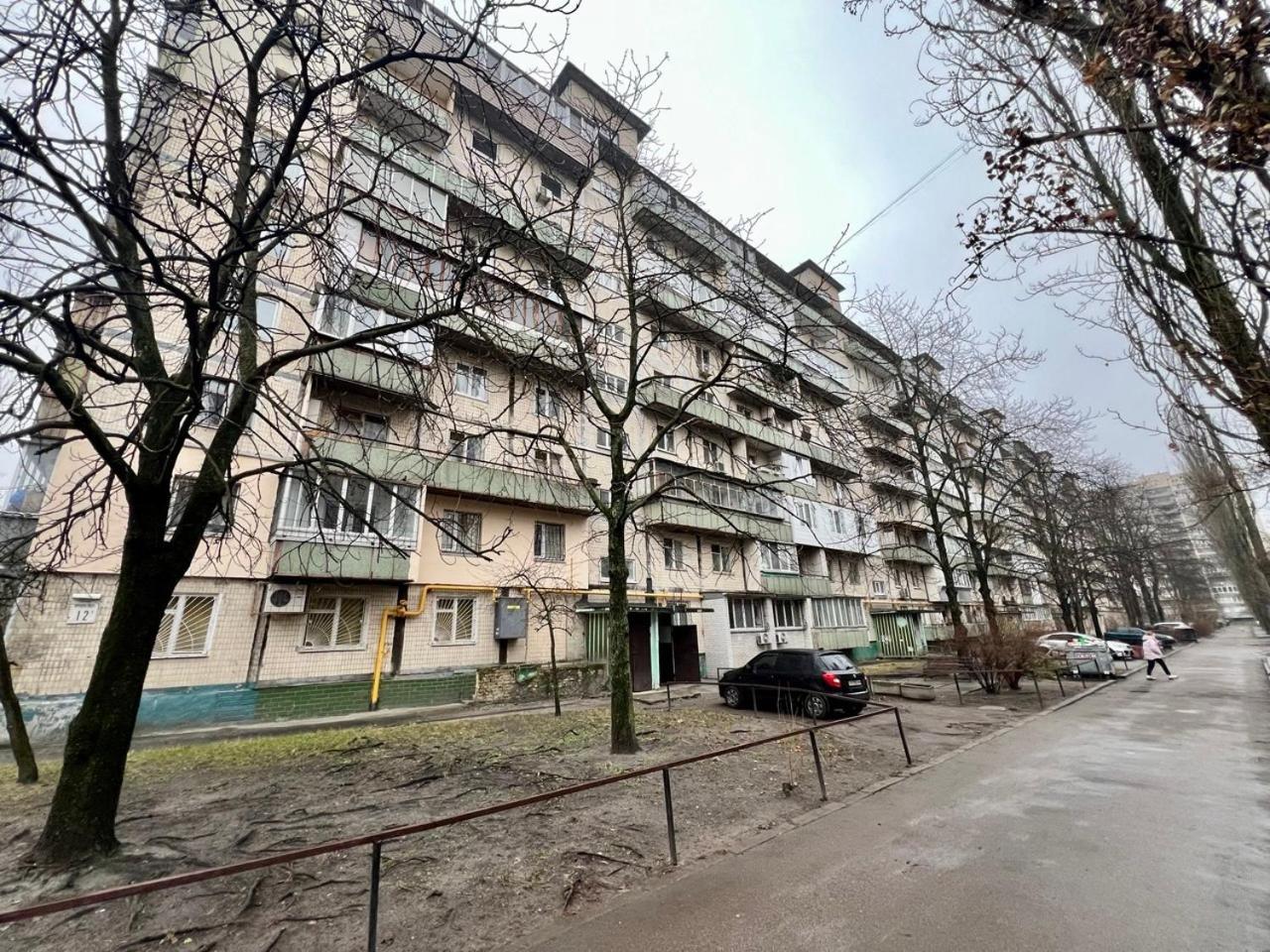 Квартира Эконом-Класса Возле Метро Левобережная Kiev Luaran gambar